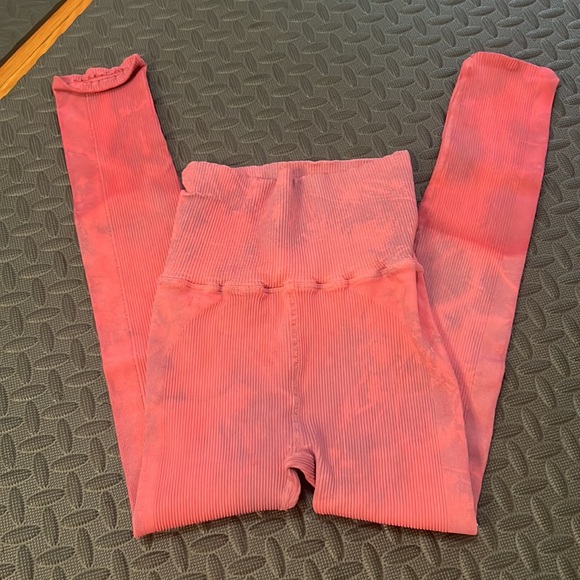 009 Free People Movement Set. Happiness Runs. Size XS/S - Picture 6 of 10